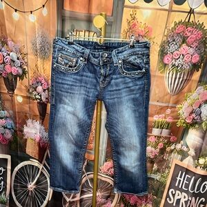 Vigoss Women's Distressed Blue Cropped Jeans